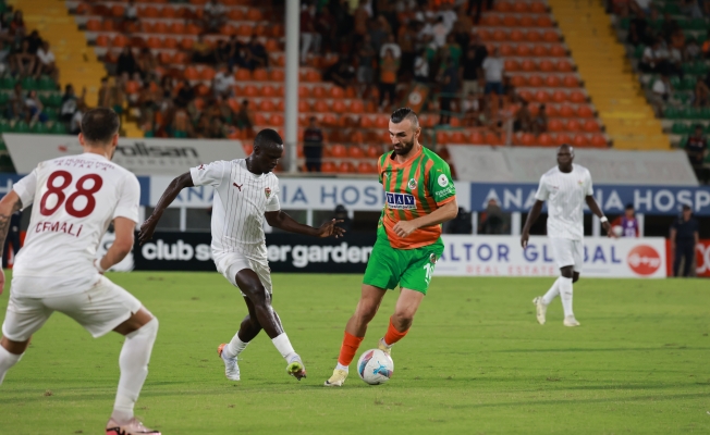 Alanyaspor 3 puana hasret kaldı