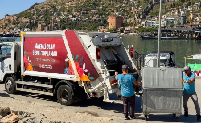 Alanya Belediyesi'nden çöp aracı açıklaması