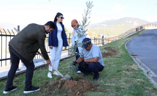 Alanya ALKÜ’de fidanlar toprakla buluştu