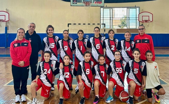 Alanya Belediyespor U-14 Takımı rakibini yendi