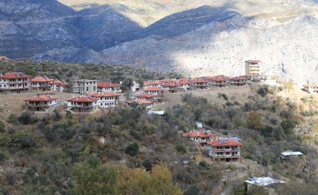 Kaymakam Ürkmezer TOKİ evlerini yerinde inceledi