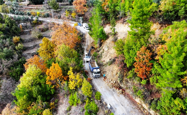 Alanya Belediyesi 18 yıldır açılmayan yolları açıyor