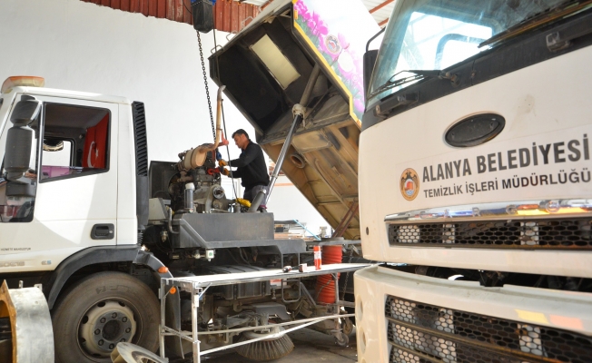 Belediye araçları kapsamlı bakıma alındı