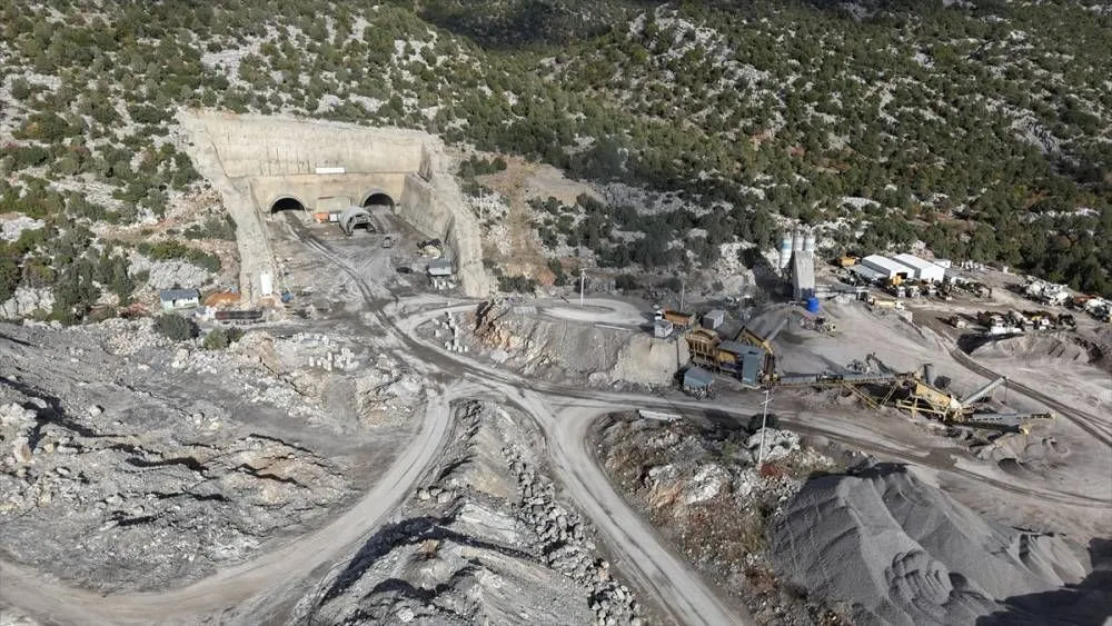 Alanya - Konya yolunda 15 yıllık hayal gerçekleşiyor! Açılış tarihi netleşti