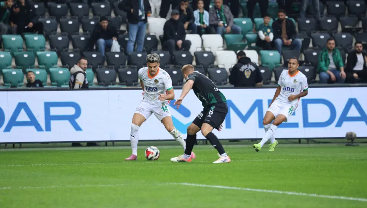 Alanyaspor deplasmanda Kocaelispor’a MAĞLUP OLDU Alanyaspor deplasmanda Kocaelispor’a MAĞLUP OLDU