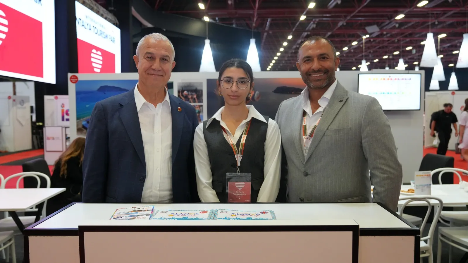 ATF’DE GENÇ GÖNÜLLÜ ALANYA’YI ANLATTI