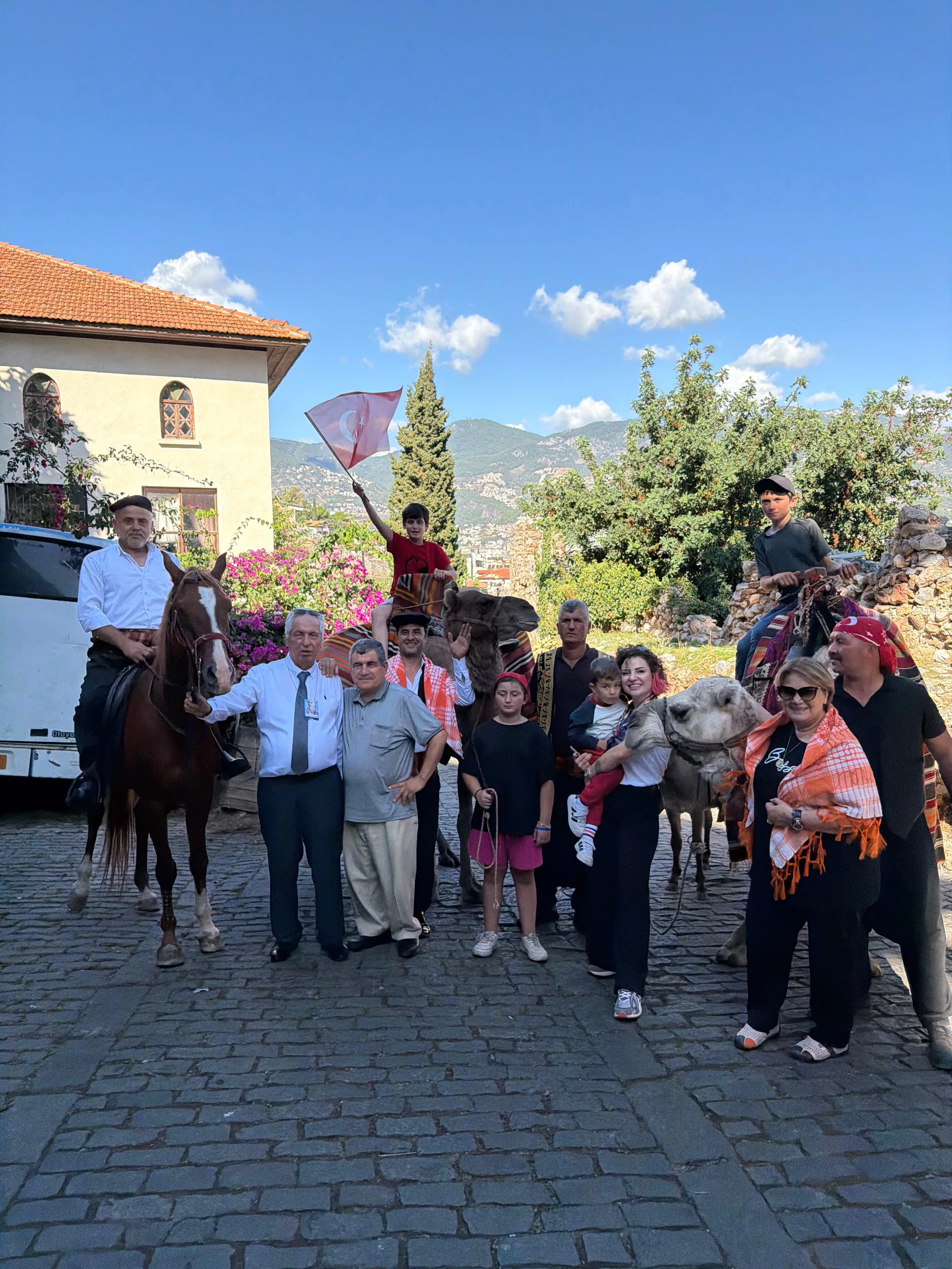 Tarihi Alanya Tophane’de Anlamlı Bir Gün Tarihi Alanya Tophane’de Anlamlı Bir Gün