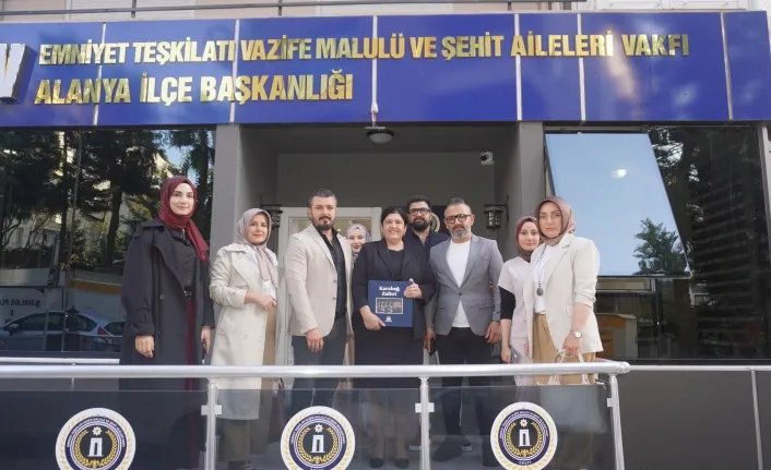 Ak Partili kadınlardan EMŞAV'a ziyaret