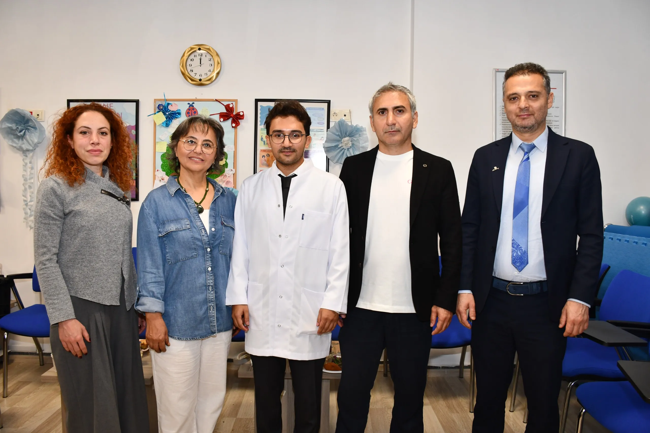 ALANYA EAHS, CERRAHİ ALANDA İLK UZMAN DOKTORUNU MEZUN ETTİ