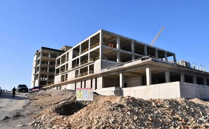 Alanya’da Hastanenin Duvar Projesi Onaylandı