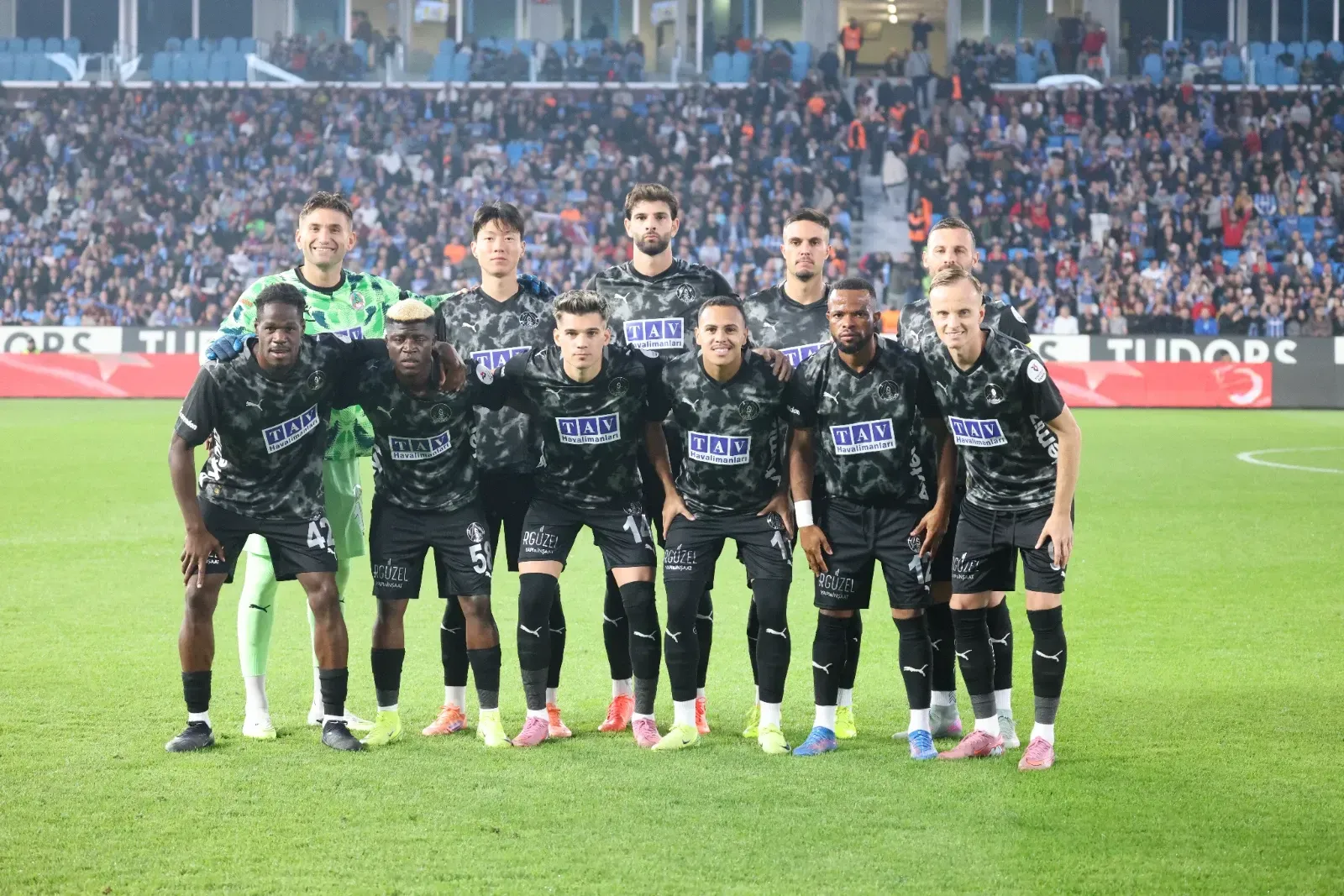 Alanyaspor 1 puanı Hagi'nin füzesiyle aldı: 1-1