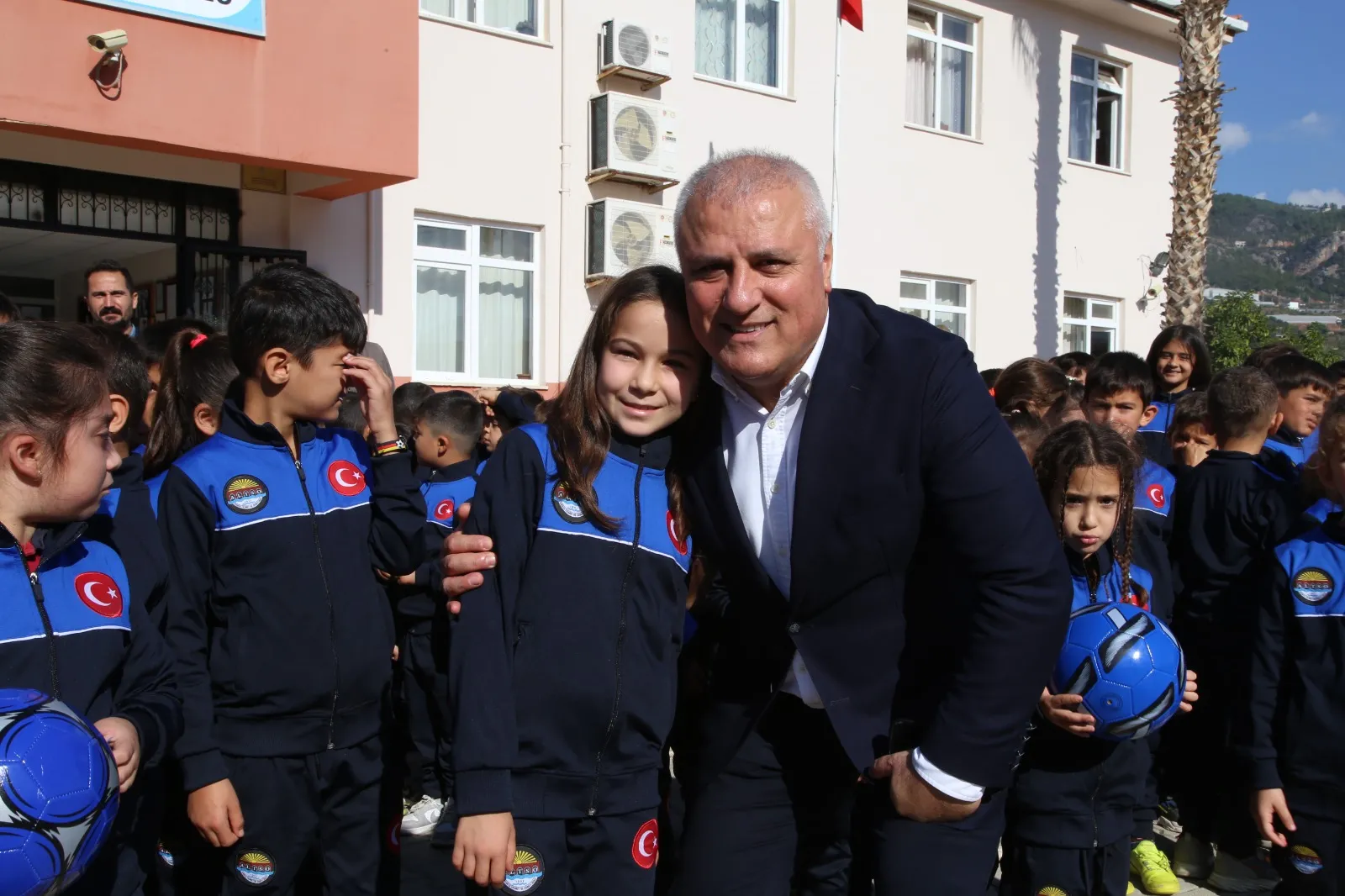 ALTSO’DAN ÖĞRENCİLERE ANLAMLI DESTEK