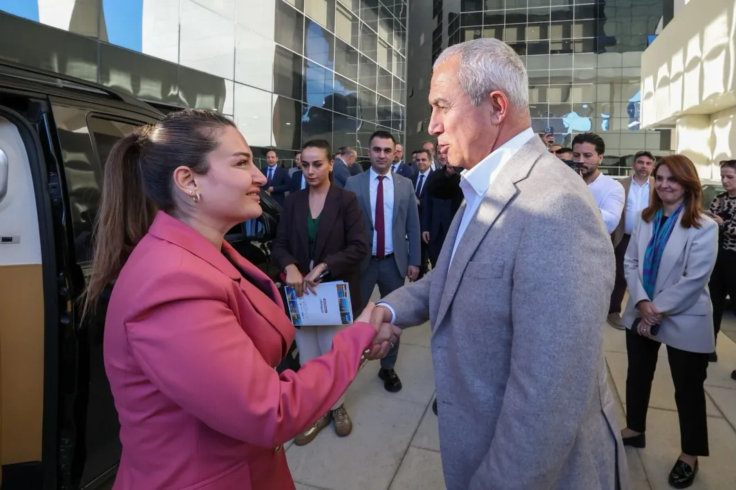 Başkan Özçelik Antalya Büyükşehir’i Alanya’da AĞIRLADI