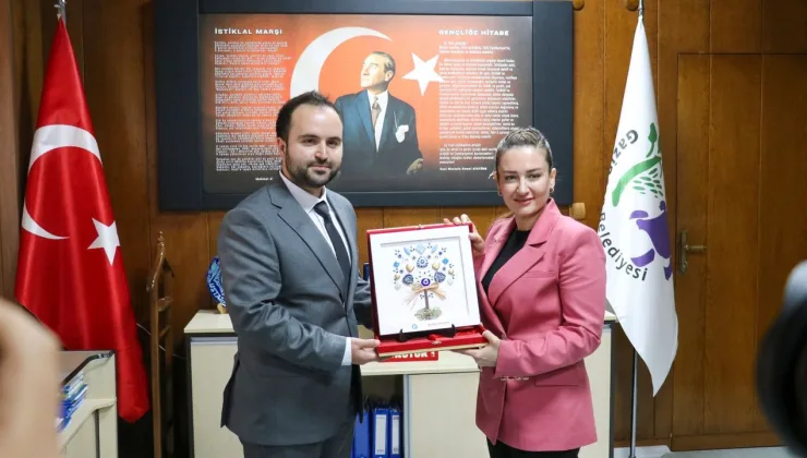 Başkan Özdemir’den Gazipaşa Belediyesi’ne ziyaret