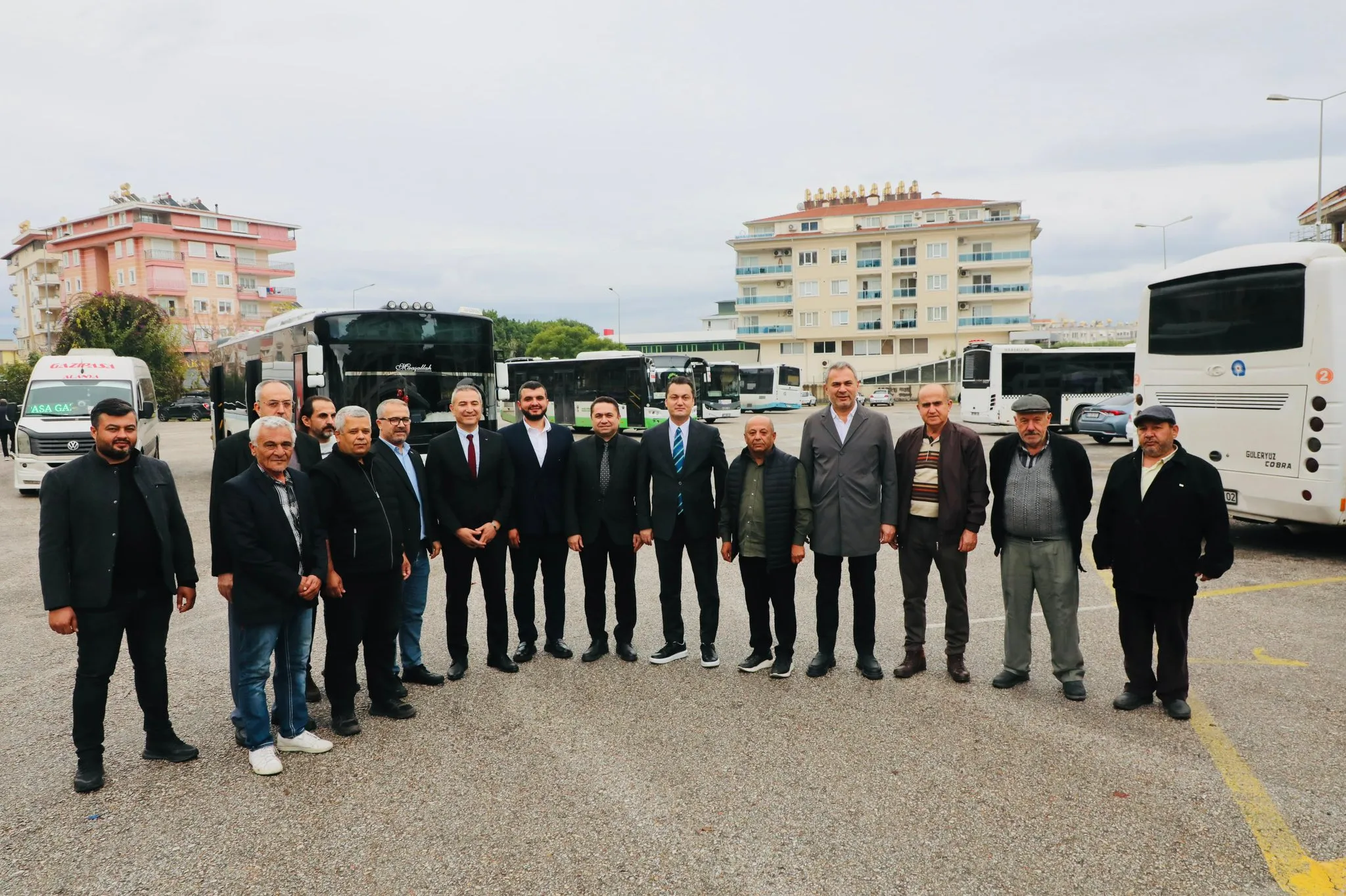 Kaymakam Öztürk Alanya’daki halk otobüslerini denetledi