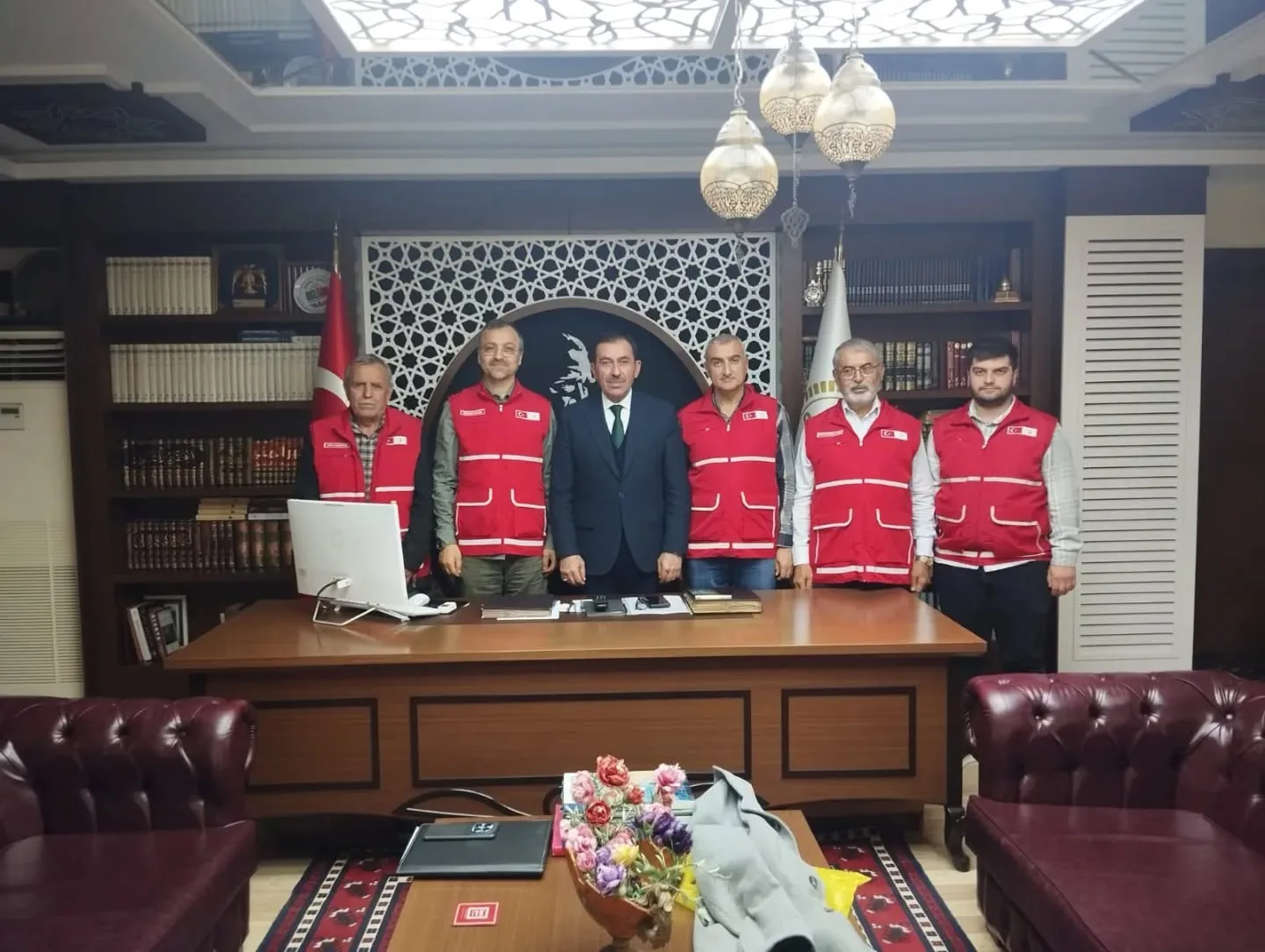 Müftü Seven'e Kızilay'dan Ziyaret