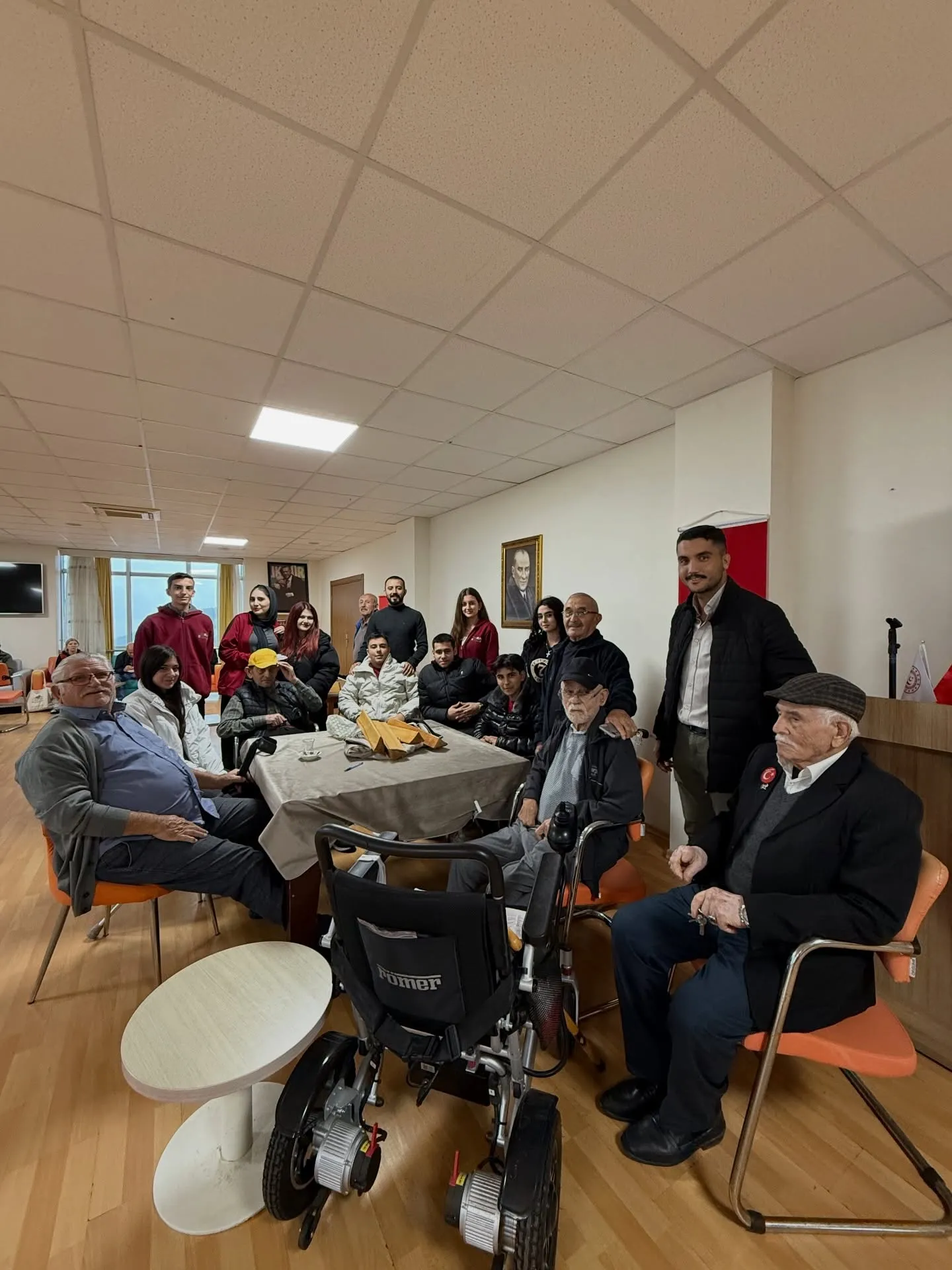 Özel 7 Bilim Koleji'nden Anlamlı Ziyaret