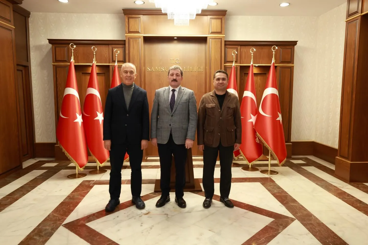 Rektör Türkdoğan'dan Vali Tavlı ve Federasyon Başkanı Müftüoğlu'na Ziyaret