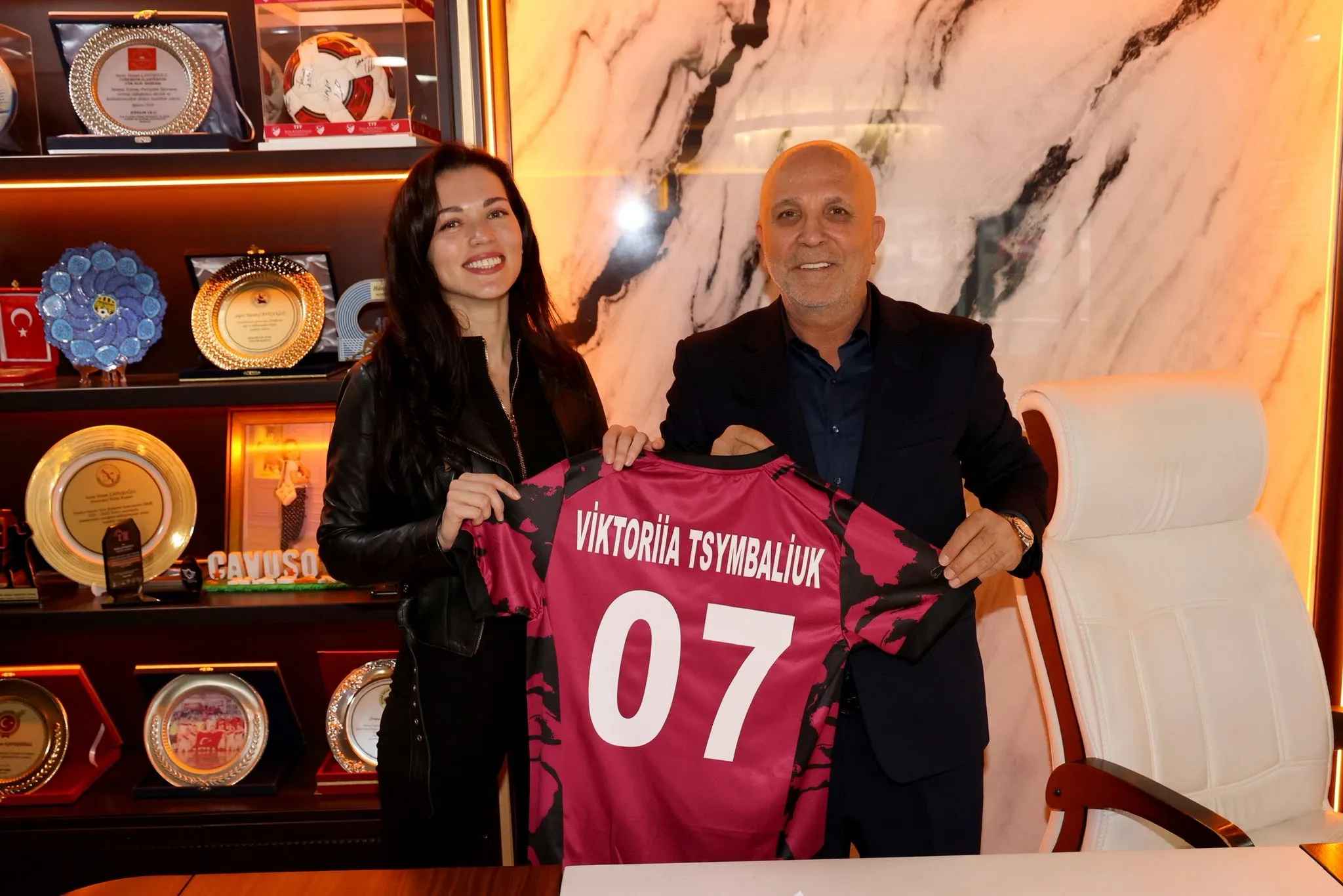 Alanyaspor Başkanı Çavuşoğlu'na Ukrayna'dan ziyaret