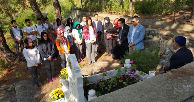  Dim mezarı başında anıldı