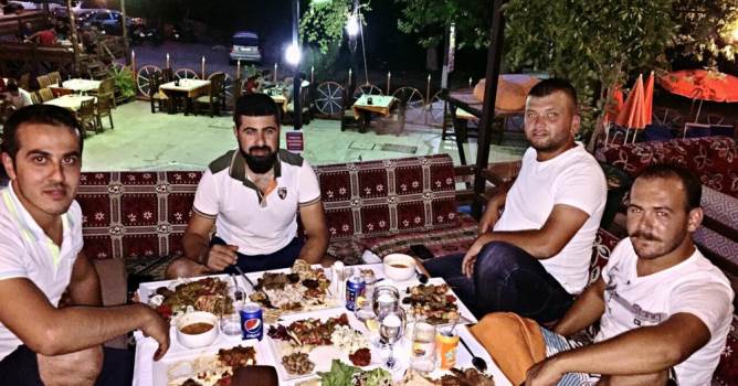  Genç iş adamları Dimçayı'nda buluştu