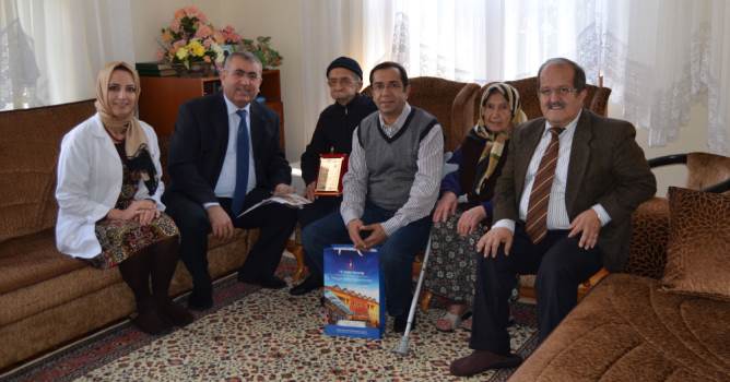 Hastane yönetiminden anlamlı ziyaret