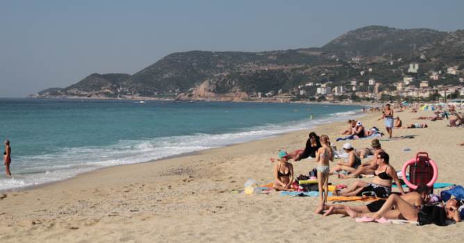  Kasım'da deniz ve güneş keyfi