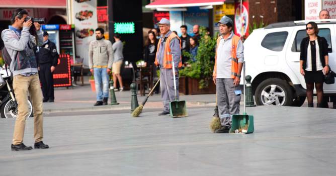  Saat 09.05'te Antalya'da hayat durdu