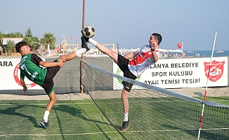 Alanya Belediyespor Ayak Tenisi  turnuvası yapıldı  