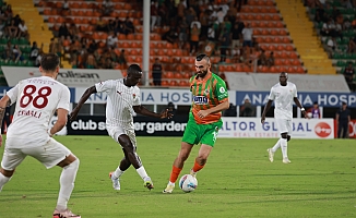 Alanyaspor 3 puana hasret kaldı