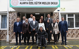 Engelli öğrencilere Alanya Belediyesi'nden staj imkanı