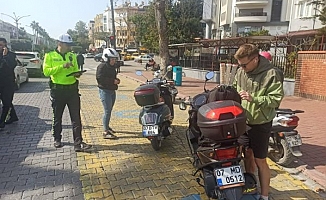 Alanya’da motosiklet sürücülerine sıkı denetim