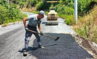 Büyükşehirden Alanya’nın kırsal yollarında asfalt bakımı