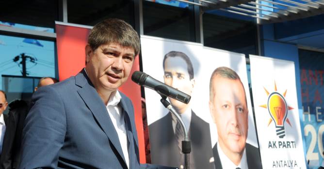 Türel yarın Alanya'da 