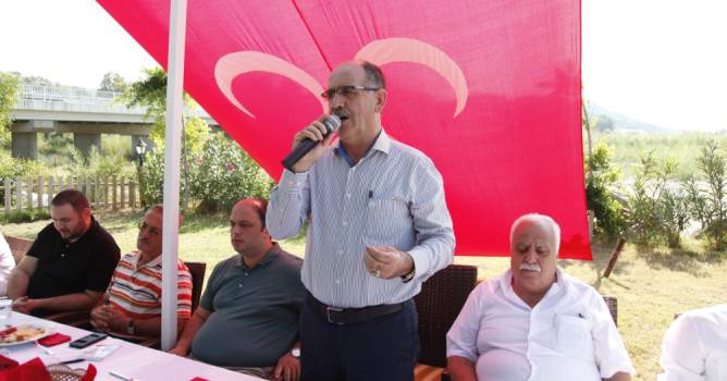  Uyar, Demirtaş'ta çalıştı